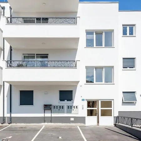 Max&more In Beautiful Old Town Apartment *