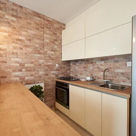 Max&more In Beautiful Old Town Apartment Trogir