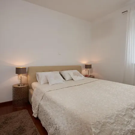 Max&more In Beautiful Old Town Apartment